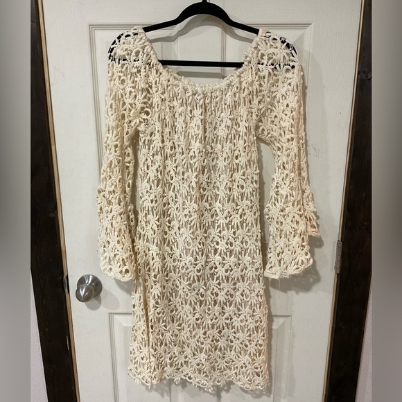 Union Angels Off White Long Sleeve Lace Dress - Picture 1 of 3